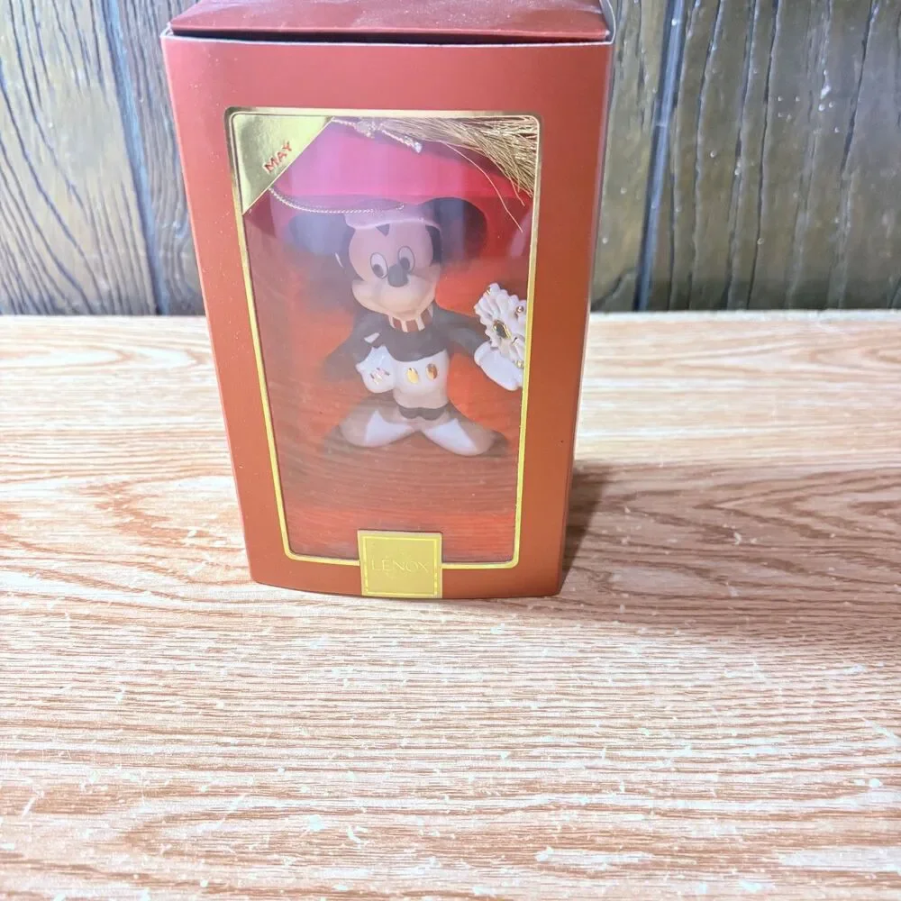 Lenox Disney My Own Mickey Birthstone Ornament May Emerald Tree Ornament